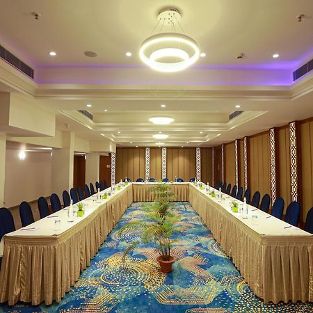 Ira By Orchid Bhubaneswar Otel Dış mekan fotoğraf