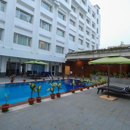 Ira By Orchid Bhubaneswar Otel Dış mekan fotoğraf
