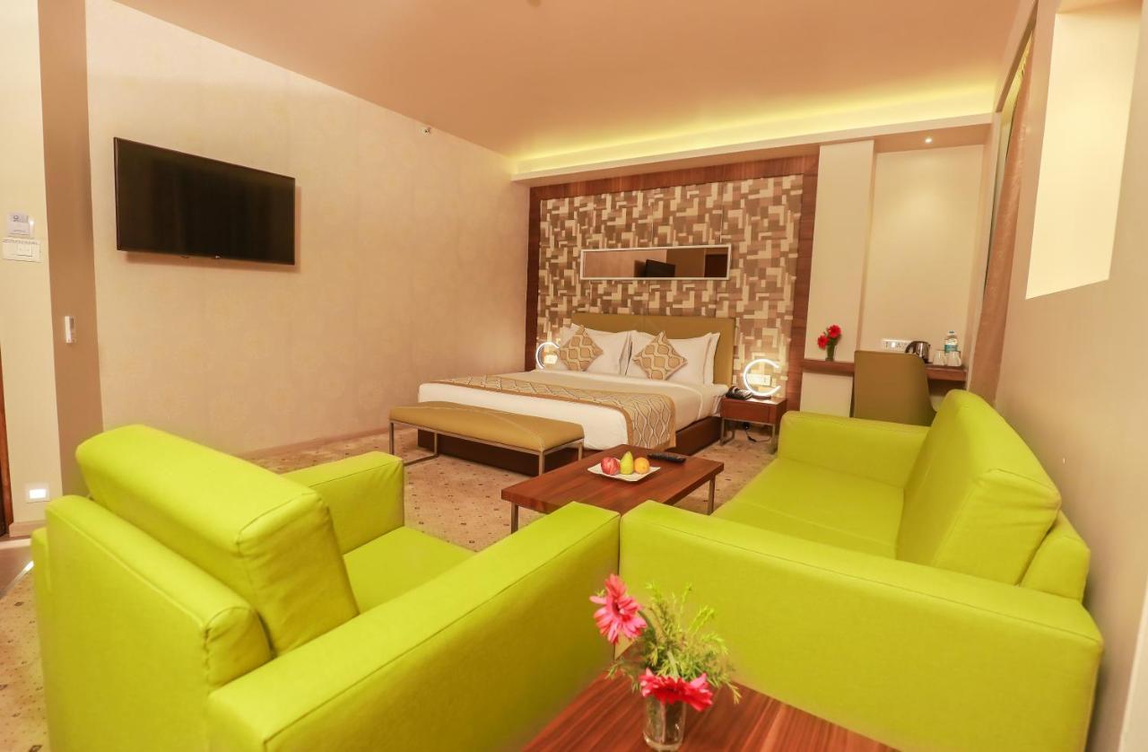 Ira By Orchid Bhubaneswar Otel Dış mekan fotoğraf