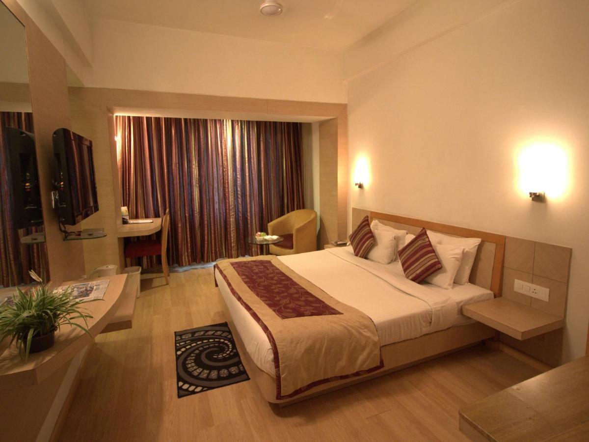 Ira By Orchid Bhubaneswar Otel Dış mekan fotoğraf