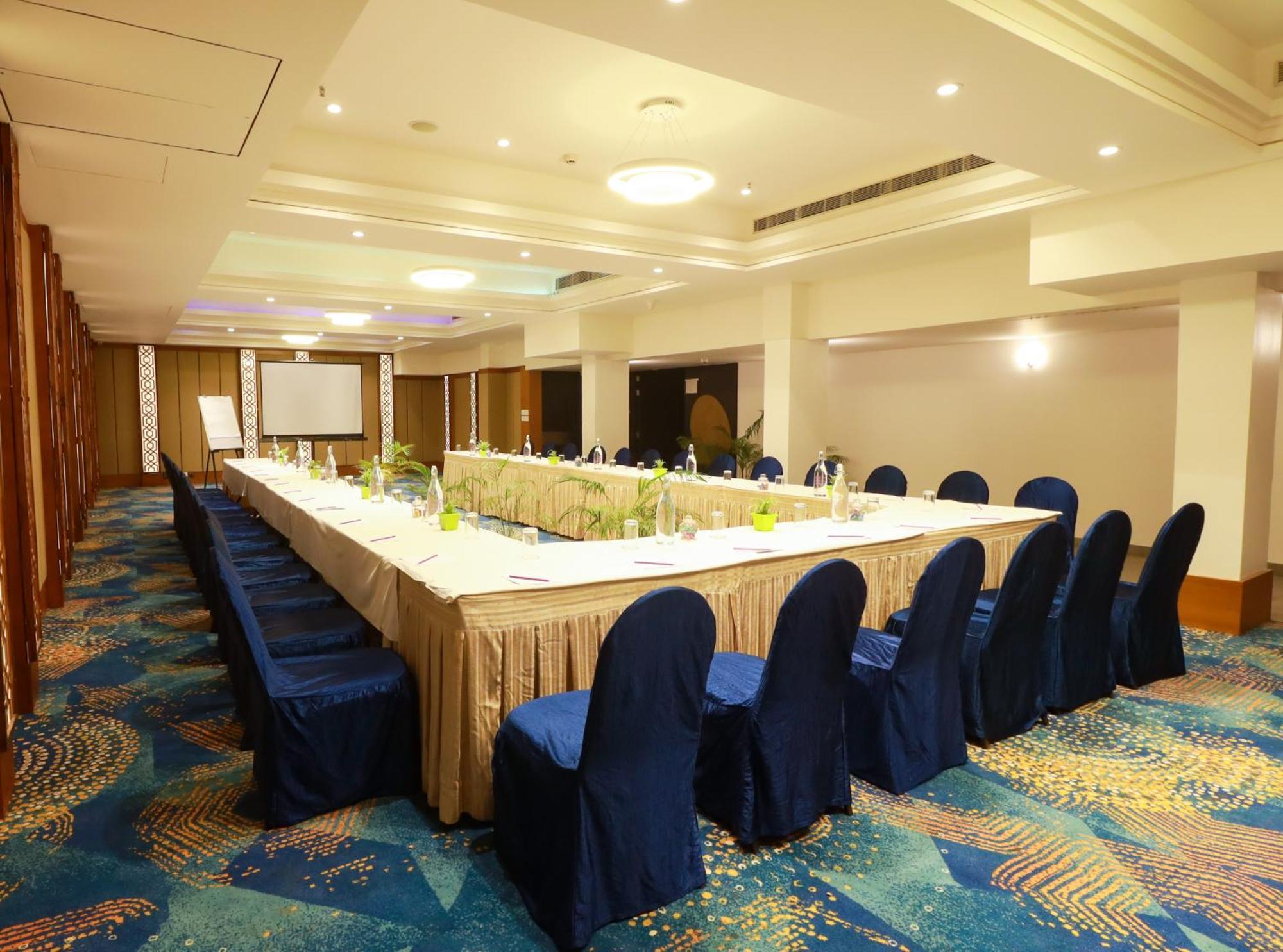 Ira By Orchid Bhubaneswar Otel Dış mekan fotoğraf