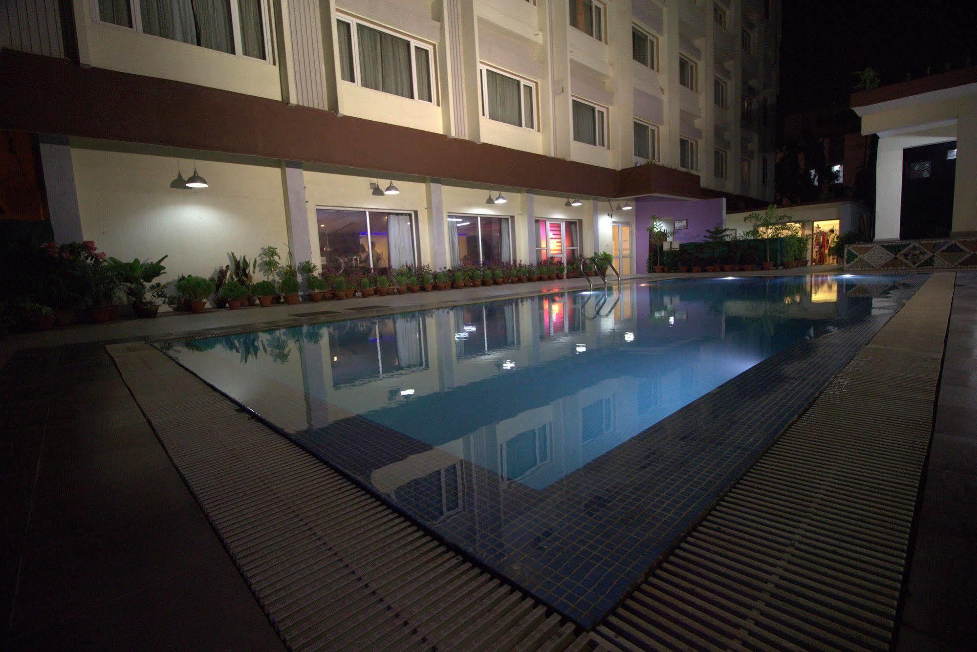 Ira By Orchid Bhubaneswar Otel Dış mekan fotoğraf