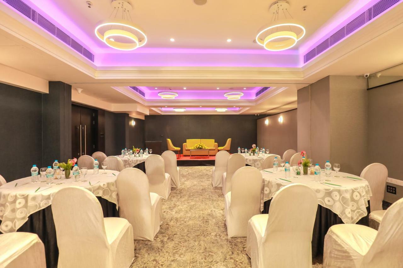 Ira By Orchid Bhubaneswar Otel Dış mekan fotoğraf
